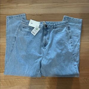 NWT  Denim Jeans in Light Blue organic cotton Lucy & Yak Mom Jeans !